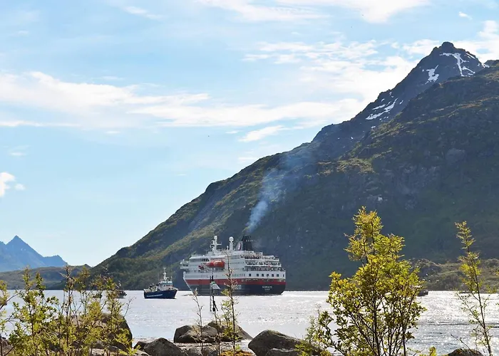 8 Person In Tengelfjord *